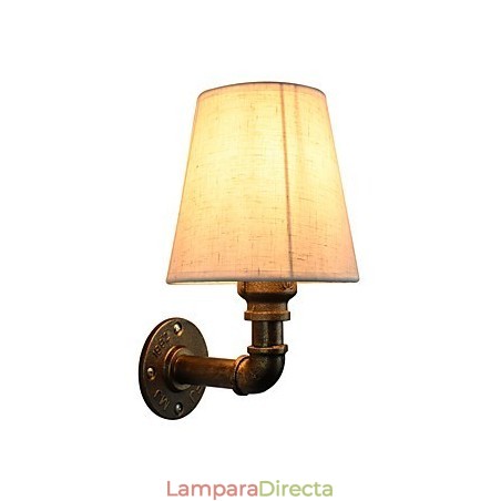 Aplique de pared de latón rústico Lodge para iluminación ambiental. Aplique de pared de latón rústico Lodge para iluminación ambiental.