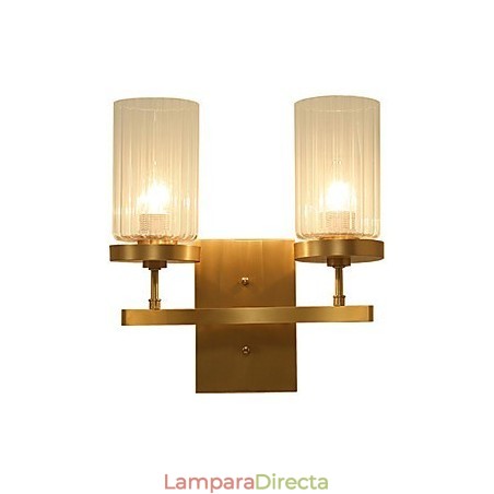 Aplique de pared de latón clásico tradicional de estilo campestre para iluminación ascendente de estilo mini. Aplique de pared de latón clásico tradicional de estilo campestre para iluminación ascendente de estilo mini.