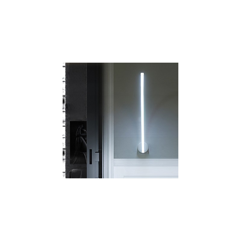Pintura integrada, simple, tradicional, concisa, clásica, moderna y contemporánea, característica para la luz ambiental.