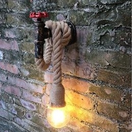 Apliques de pared con luz ambiental con pintura rústica tipo cabaña