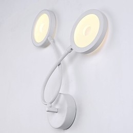 Pintura contemporánea moderna para apliques de pared con luz ambiental.