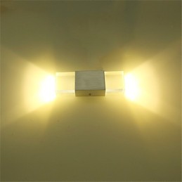 Aplique de pared con 6 tubos fluorescentes, moderno, contemporáneo y brillante, ideal para iluminación ambiental.