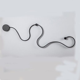 Pintura contemporánea moderna y contemporánea para apliques de pared con luz ambiental.