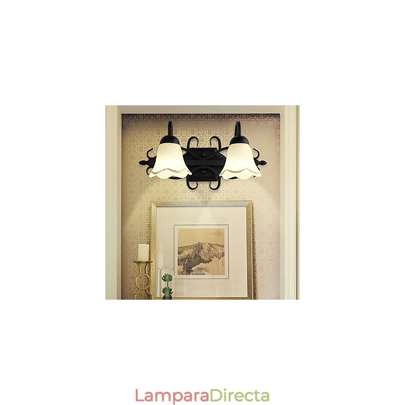 Lámpara de pared de baño con iluminación empotrada de estilo rústico galvanizado.