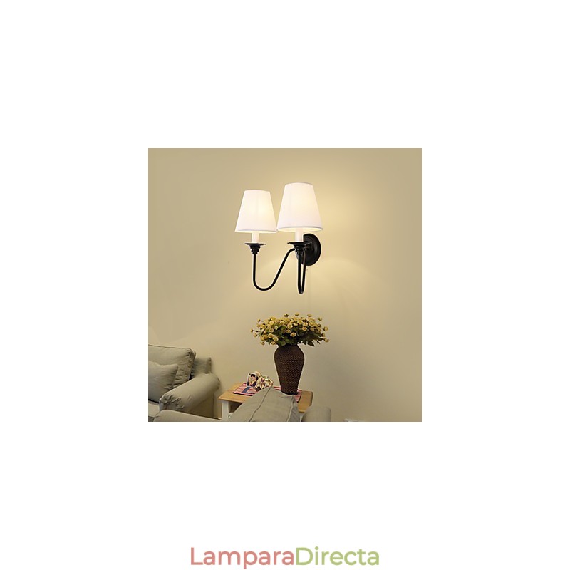 Apliques de pared con luz ambiental de estilo rústico Lodge con acabado en óxido negro para protección ocular.
