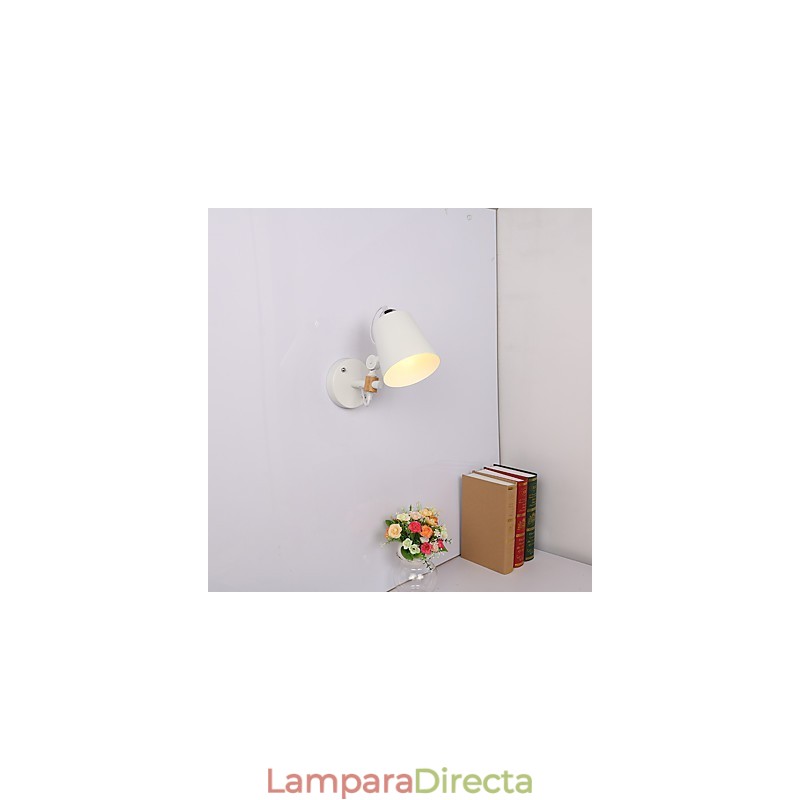 Pintura contemporánea moderna para apliques de pared con luz ambiental.
