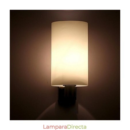 Apliques de pared modernos, contemporáneos, con iluminación ascendente y acabado galvanizado Apliques de pared modernos, contemporáneos, con iluminación ascendente y acabado galvanizado