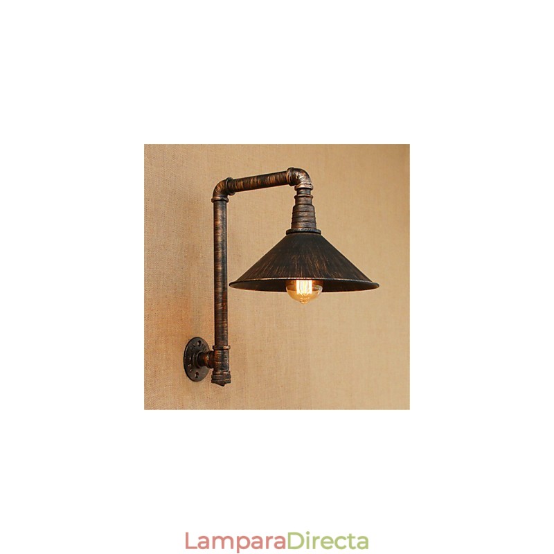 Aplique de pared rústico de latón antiguo estilo campestre para iluminación ambiental.