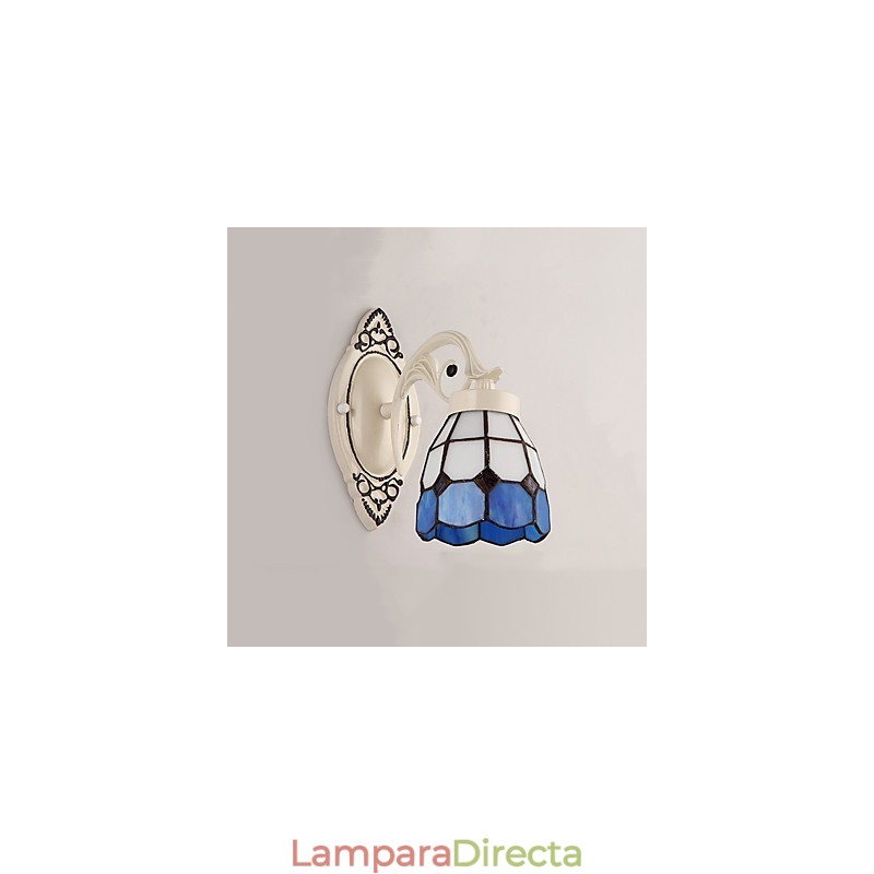Apliques de pared con luz ambiental con pintura rústica tipo cabaña