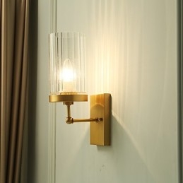 Aplique de pared de latón clásico tradicional de estilo campestre para iluminación ascendente de estilo mini.