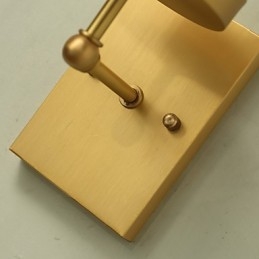Aplique de pared de latón clásico tradicional de estilo campestre para iluminación ascendente de estilo mini.