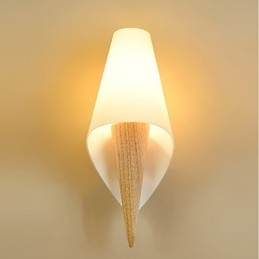 Apliques de pared con luz ambiental de estilo rural sencillo para proteger los ojos, lámpara de pared cálida de estilo europeo para dormitorio.