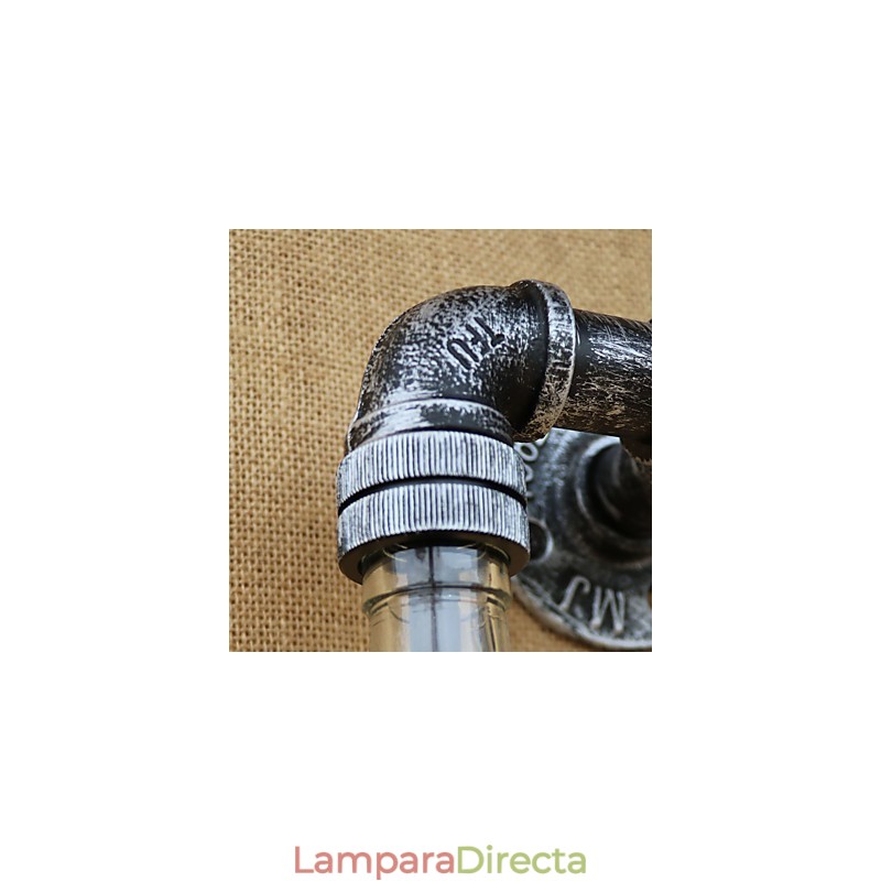Aplique de pared de latón rústico Lodge para iluminación ambiental.