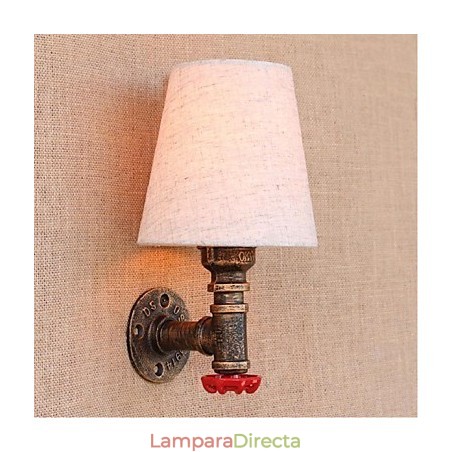 Aplique de pared de latón rústico Lodge para iluminación ambiental. Aplique de pared de latón rústico Lodge para iluminación ambiental.