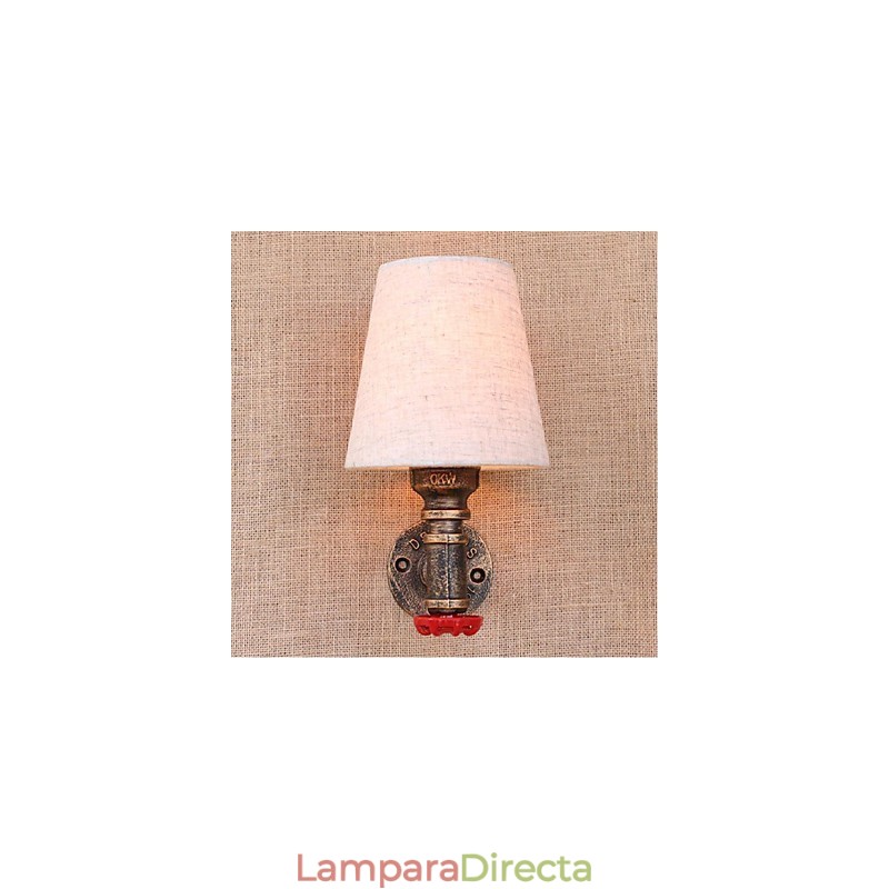Aplique de pared de latón rústico Lodge para iluminación ambiental.