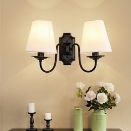Apliques de pared con luz descendente para protección ocular con pintura contemporánea moderna