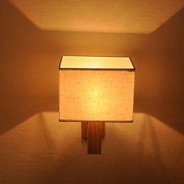 Lámpara de pared sencilla, lámpara de noche, lámpara de escritorio con pantalla de tela y madera maciza para dormitorio, tocador, sala de estar, habitación de bebé.