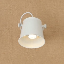 Lámpara de pared de acero pintado, estilo café americano negro, estilo retro, con sable de luz.