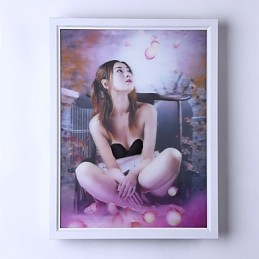 Pintura contemporánea moderna integrada para apliques de pared con luz ambiental.