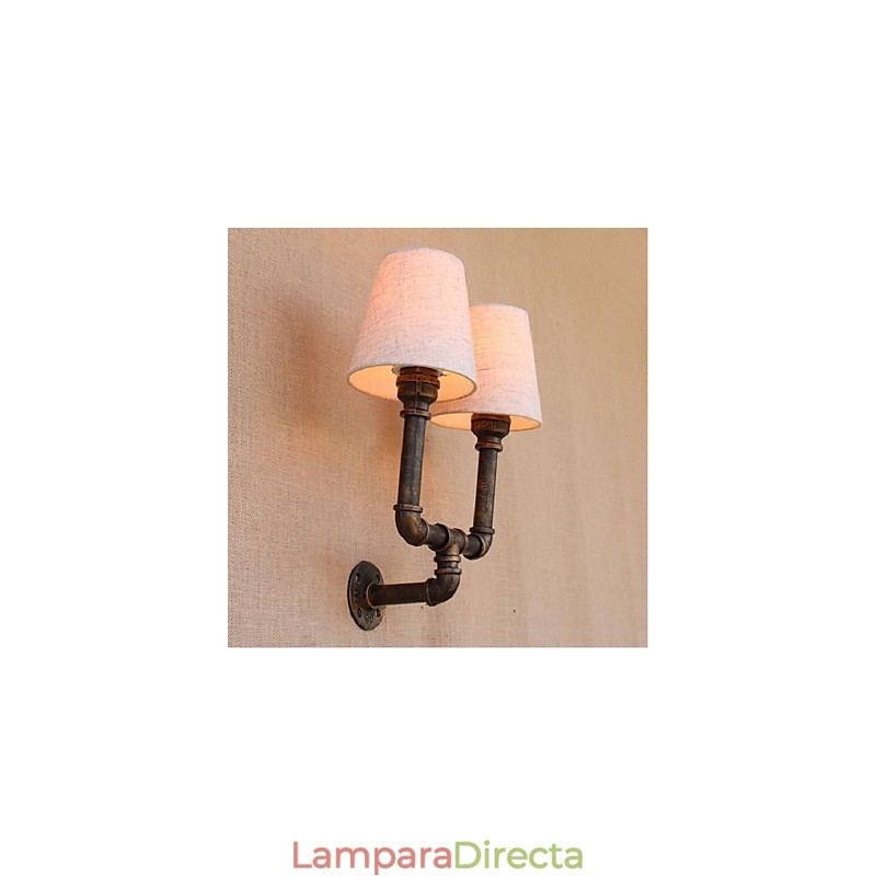 Aplique de pared de latón rústico Lodge para iluminación ambiental.