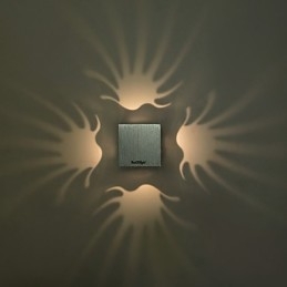 Apliques de pared con iluminación ambiental, modernos y contemporáneos, con acabado galvanizado.