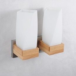 Apliques de pared modernos y contemporáneos para iluminación ascendente.