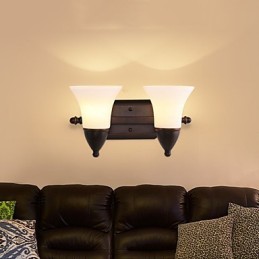 Apliques de pared con luz ambiental de estilo rústico Lodge con acabado en óxido negro para protección ocular.