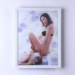 Pintura contemporánea moderna integrada para apliques de pared con luz ambiental.