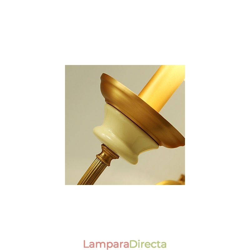 Aplique de pared de latón clásico, tradicional y de estilo campestre, ideal para iluminar desde arriba en estilo mini.
