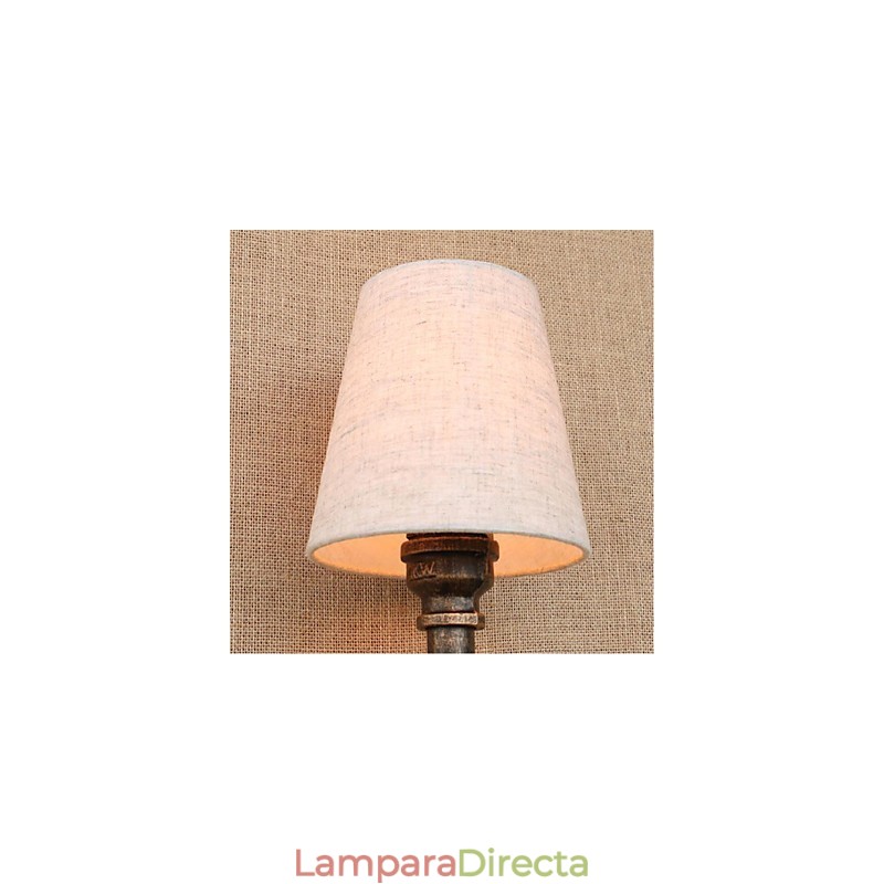 Aplique de pared de latón rústico Lodge para iluminación ambiental.