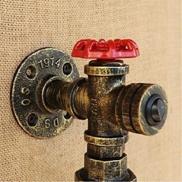Interruptor de pared con lámpara de pared tipo botella de agua