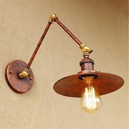 Aplique de pared plegable retráctil nostálgico industrial retro de brazo largo con aspecto oxidado.