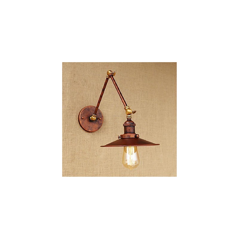 Aplique de pared plegable retráctil nostálgico industrial retro de brazo largo con aspecto oxidado.
