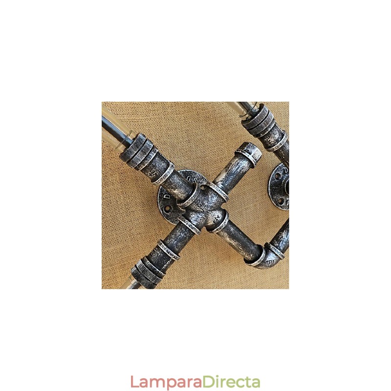Apliques de pared con luz ambiental de estilo rústico tipo cabaña.