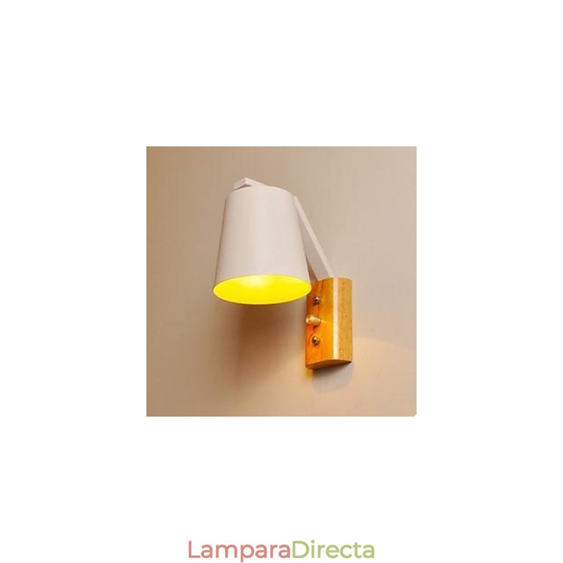 Lámpara de cama de hierro y madera cálida con personalidad creativa y interruptor para estudio en pasillo nórdico
