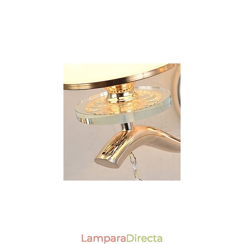 Apliques de pared con iluminación ambiental de cristal, modernos y contemporáneos, con acabado galvanizado.