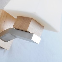 Apliques de pared modernos y contemporáneos para iluminación ascendente.