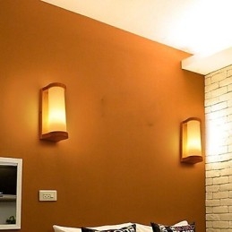 Pintura campestre contemporánea moderna para apliques de pared con luz ambiental.