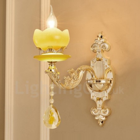 Apliques de pared de lujo de metal para interiores, estilo clásico tradicional, para sala de estar, comedor y dormitorio. Apliques de pared de lujo de metal para interiores, estilo clásico tradicional, para sala de estar, comedor y dormitorio.