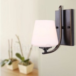 Apliques de pared clásicos tradicionales de una sola luz para interiores