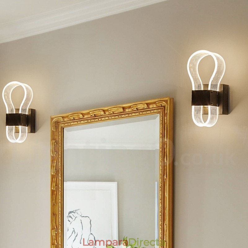 Lámpara de pared moderna con pantalla acrílica para dormitorio, pasillo y sala de estar.