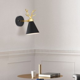 Lámpara de pared moderna Antlers