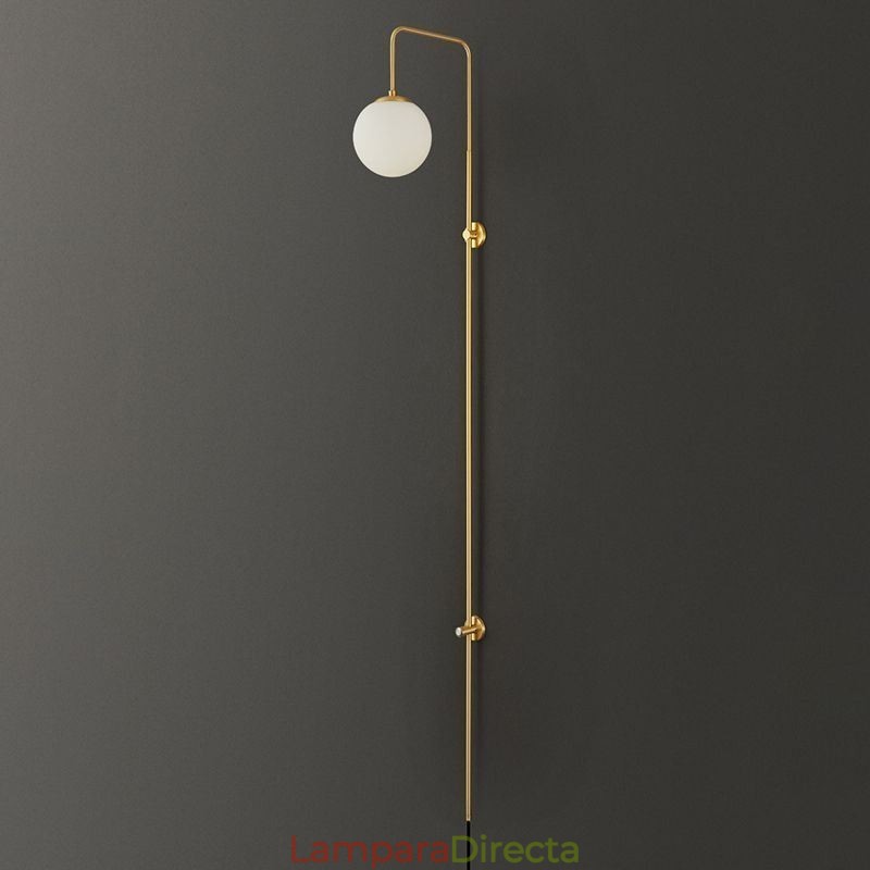Aplique de pared moderno con forma de globo y cristal dorado cepillado