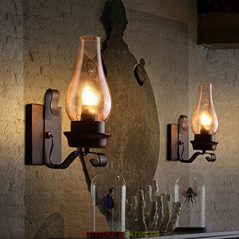 Lámpara de pared vintage de hierro forjado con una sola luz