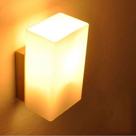 Lámpara de pared nórdica de madera con pantalla de cristal Lámpara de pared nórdica de madera con pantalla de cristal