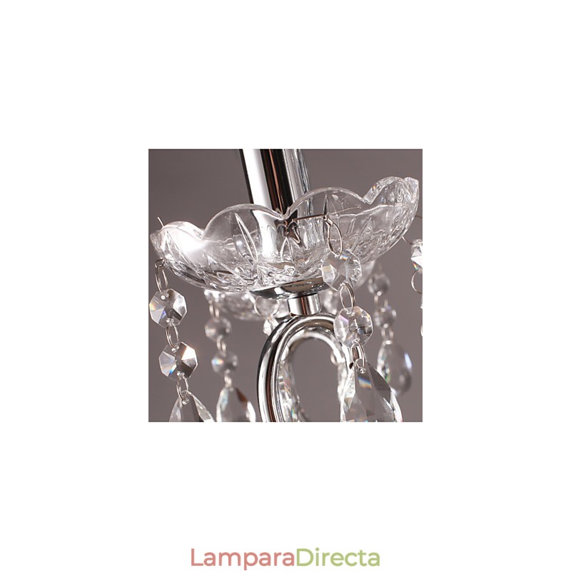 Lámpara de araña clásica tradicional de metal cromado y cristal