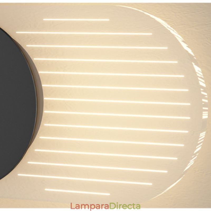 Lámpara de pared moderna minimalista de acrílico y hierro forjado con reloj.