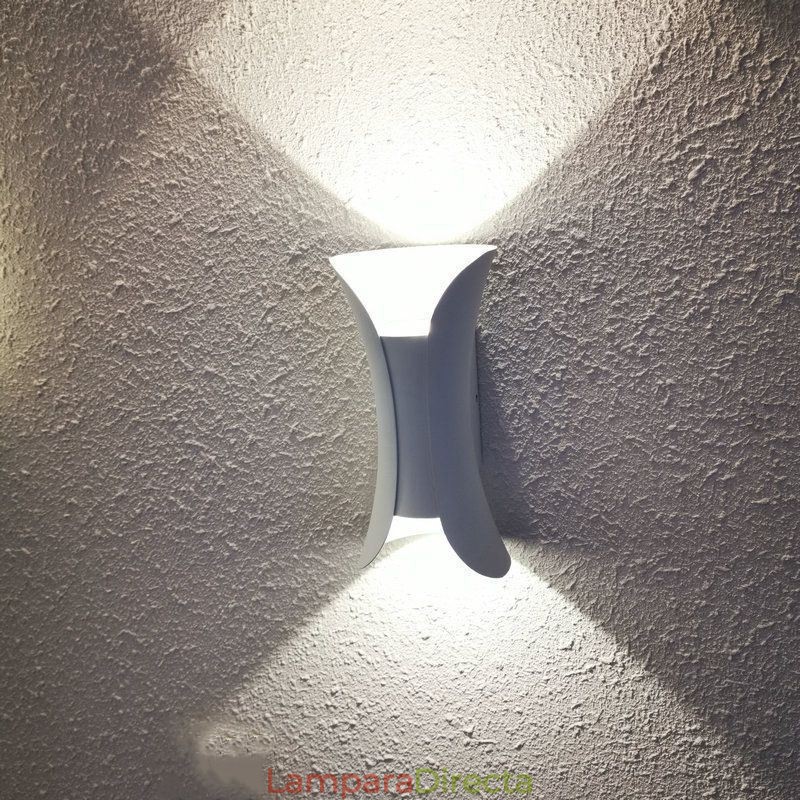 Lámpara de pared moderna, impermeable, para patio, balcón y pasillo.