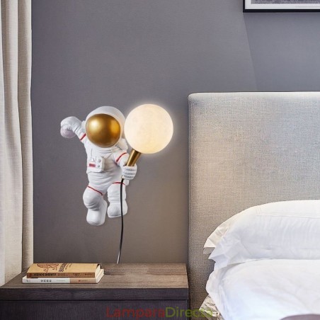 Aplique de pared moderno con diseño de astronauta creativo de resina para niños Aplique de pared moderno con diseño de astronauta creativo de resina para niños