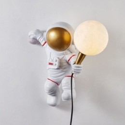 Aplique de pared moderno con diseño de astronauta creativo de resina para niños